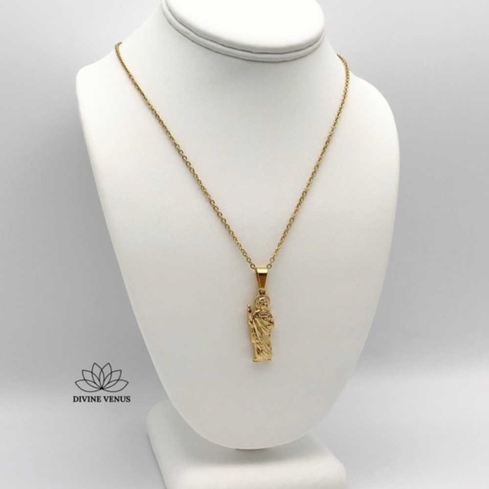 Jesus Necklace | Gold Plated Stainless Steel | - Picture 7 of 8